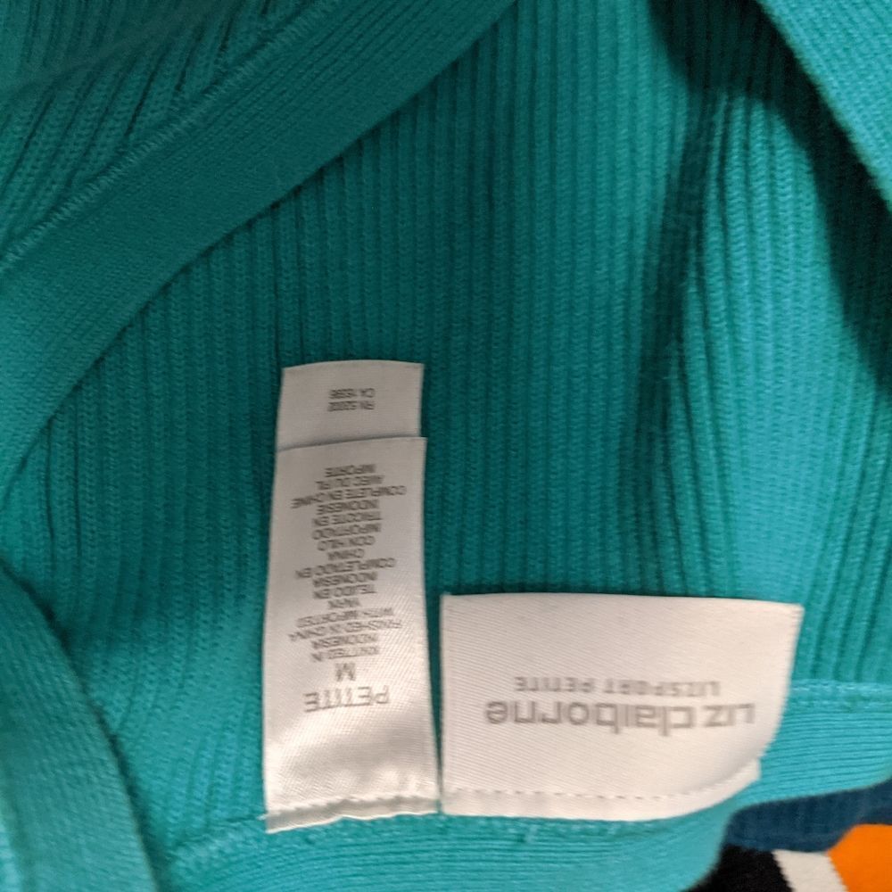 Liz Claiborne Sweater M Petite - Picture 4 of 4